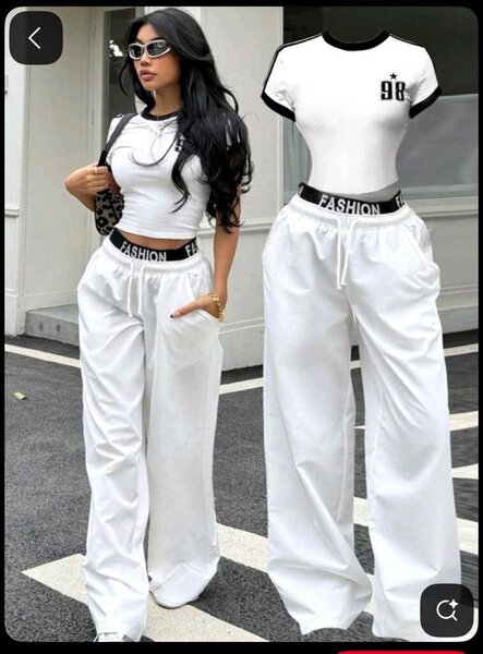 Tenue sportive blanche femme