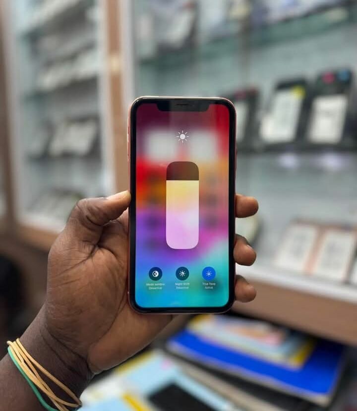 iPhone XR 64Go Blanc