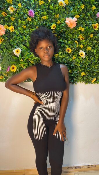 Combinaison sans manches élégante