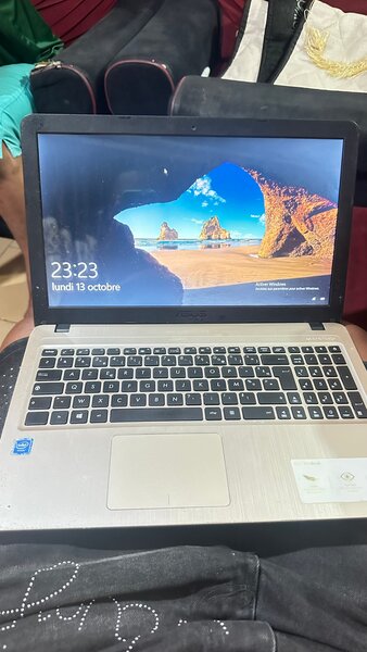 Ordinateur portable ASUS Celeron