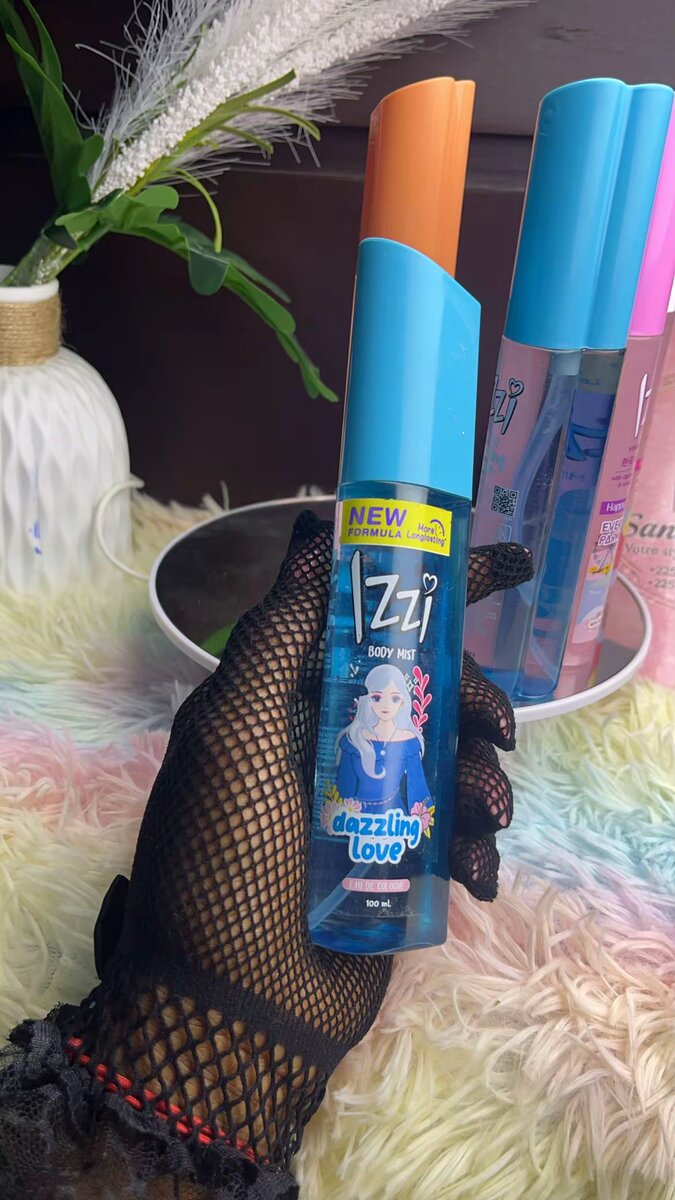 Brume corporelle parfumée IZZI