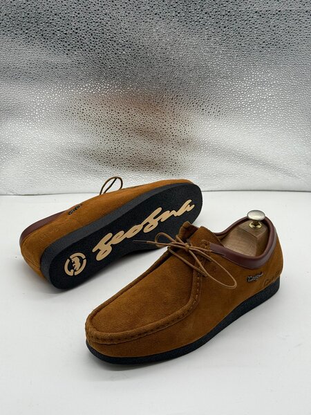 Chaussures en daim élégantes pour hommes