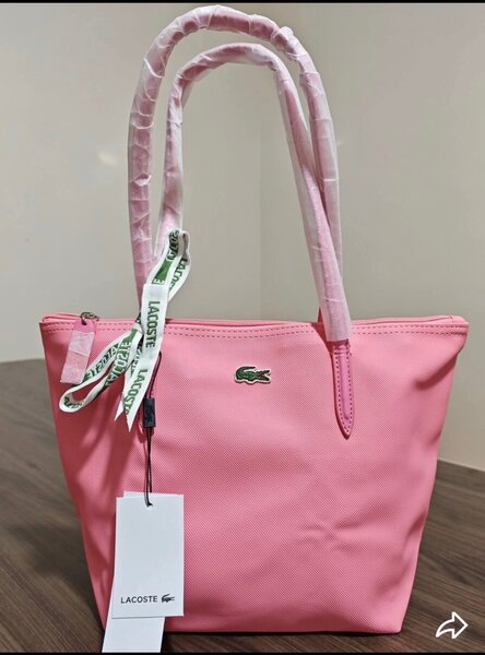 Sac Lacoste tendance en cuir