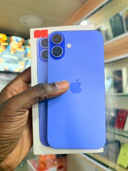iPhone 16  Bleu 256Go
