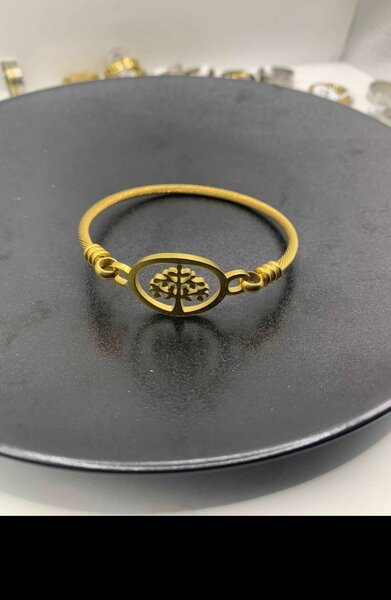 Bracelet en acier doré