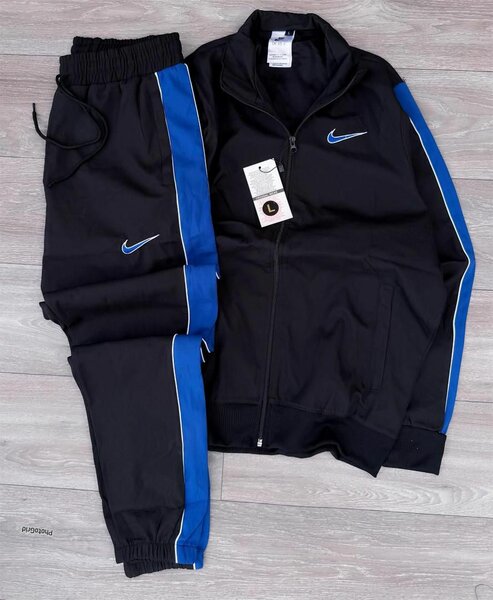 Survêtement Nike Sport