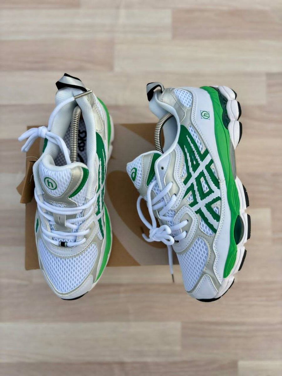 Green Stripe Running Shoes