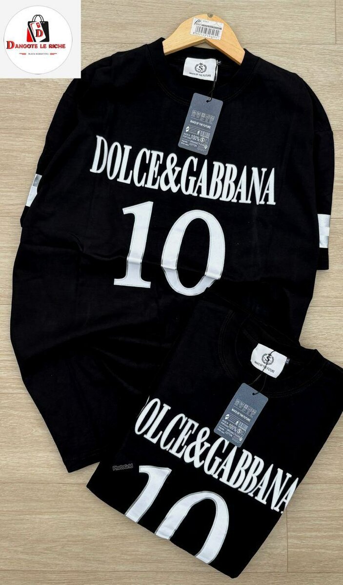 Tee-shirts imprimés modernes