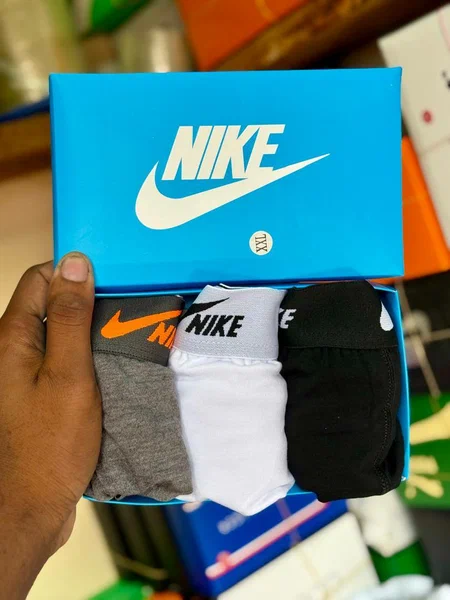 Lot de Chaussettes Nike Colorées