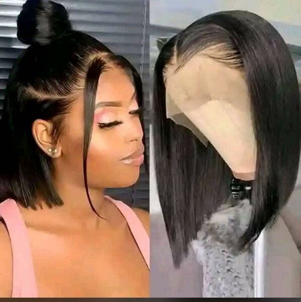 Perruques en dentelle colorées