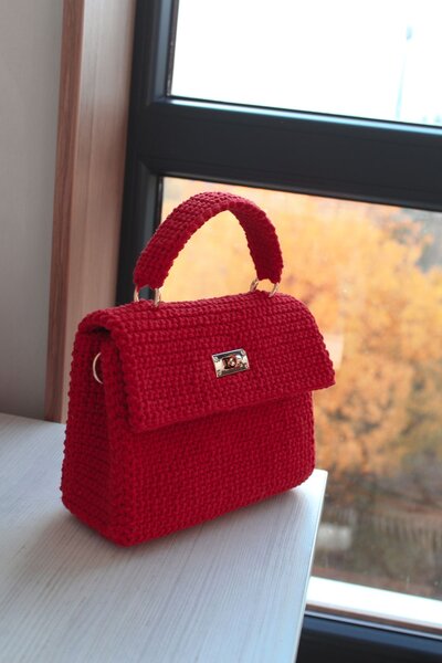 Sac à main tricoté rouge