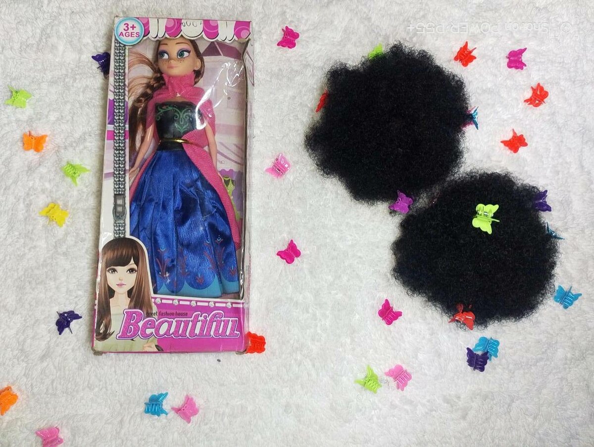 KIT NOËL ( POUPÉE+ POSTICHE)