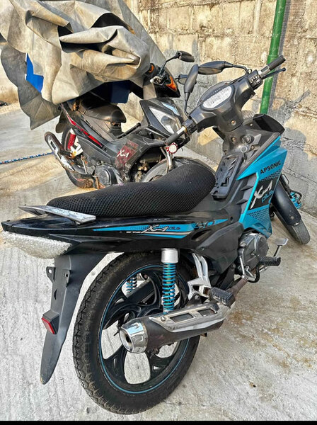 Apsonic X1 Plus moto bleu