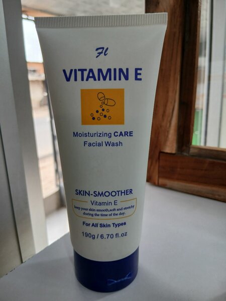 Lotion Nettoyante Hydratante Vitamine E