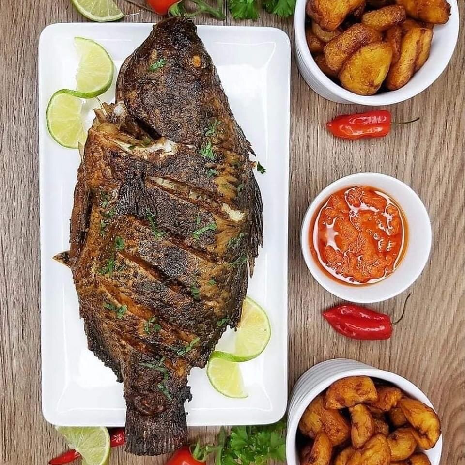 Plat de poisson grillé délicieux