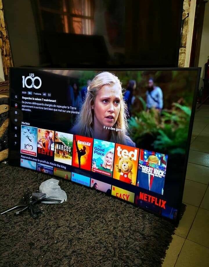 Téléviseur intelligent LG 50UQ80006LB