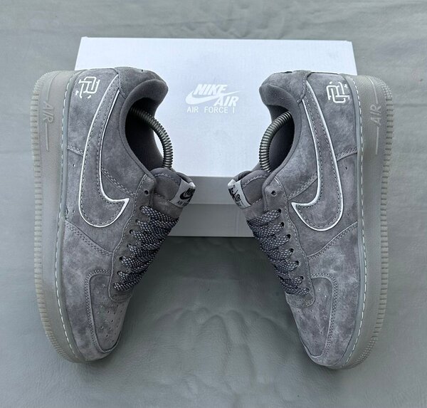 Nike Air Force 1 Gris