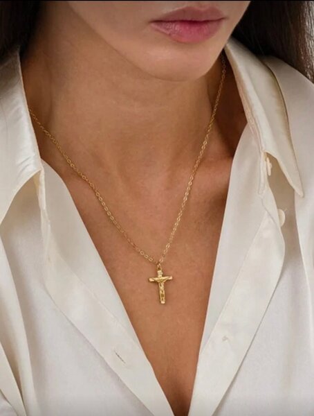 Collier croix pendentif