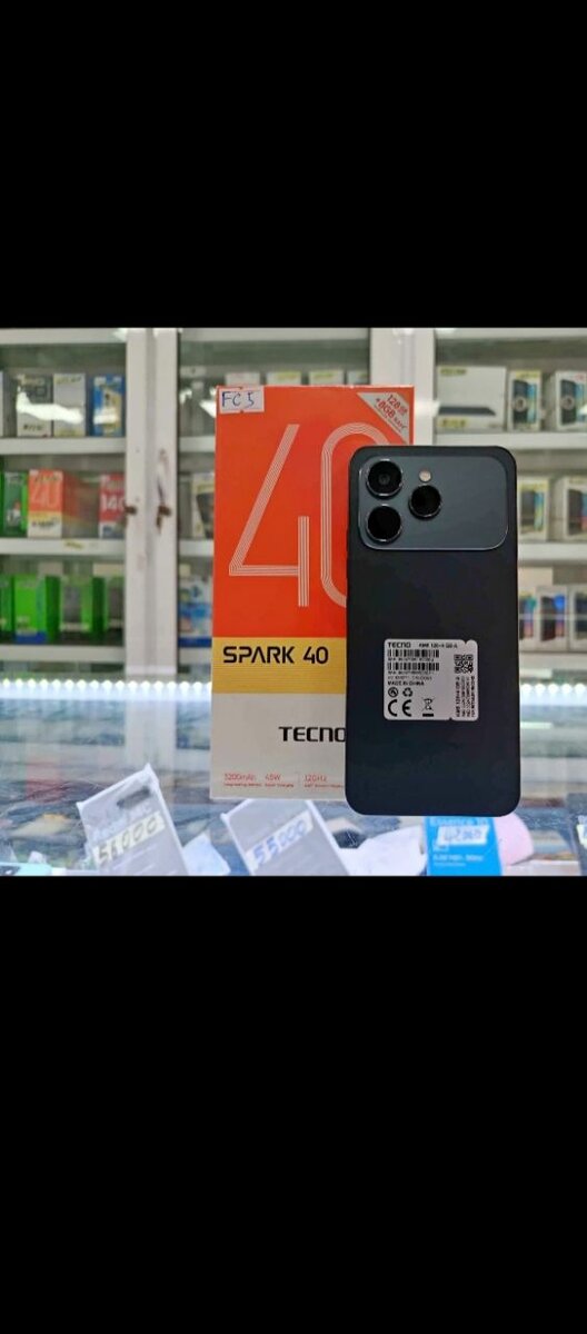 Tecno Spark 40 Smartphone