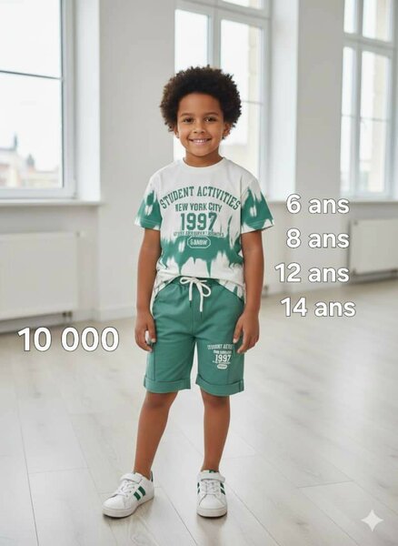 Ensemble sport enfant coloré