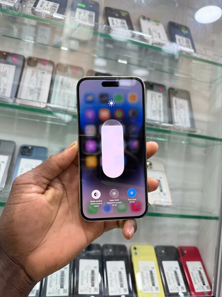 13 128Go tout est dorigine