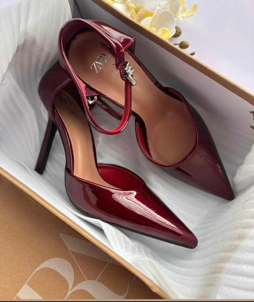 Escarpins élégants à talons hauts