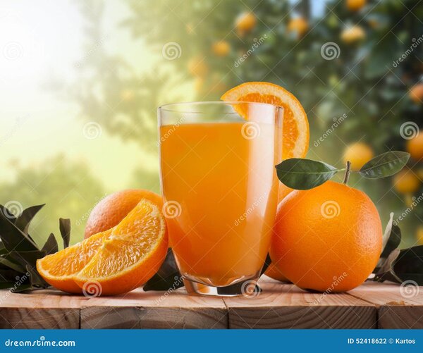 Jus d'orange frais naturel