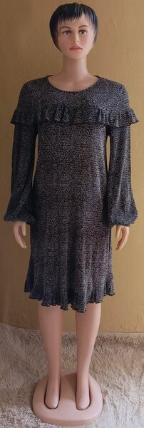 Robe élégante à volants