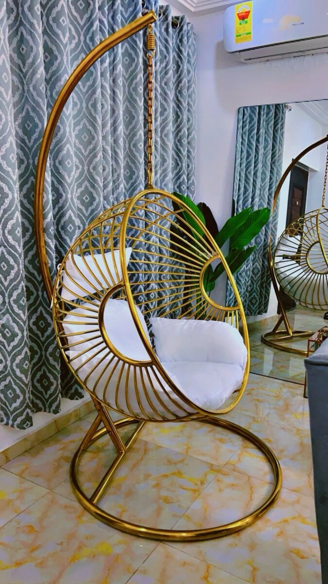 Chaise suspendue élégante