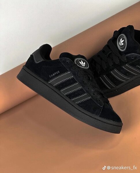 Baskets Noires Campus Élégantes