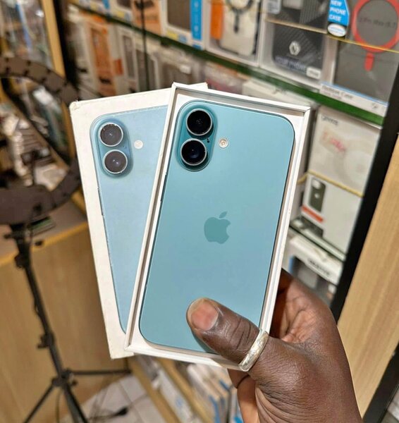 iPhone 16 simple 128Go