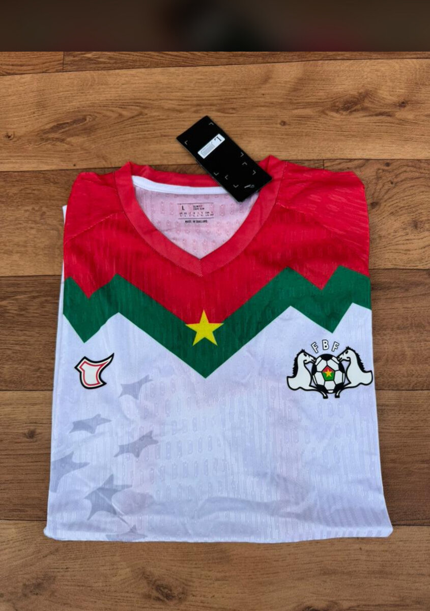 Maillot de football coloré