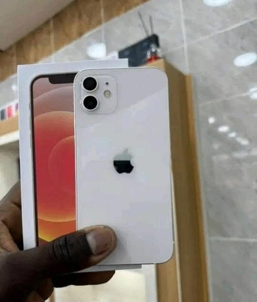 Iphone 12 simple