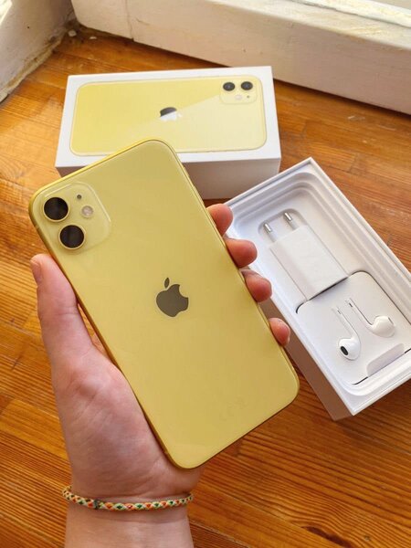 iPhone 11 Jaune 64 Go