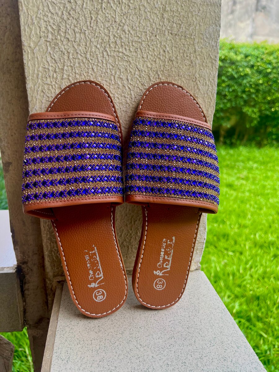 Sandales confortables perlées