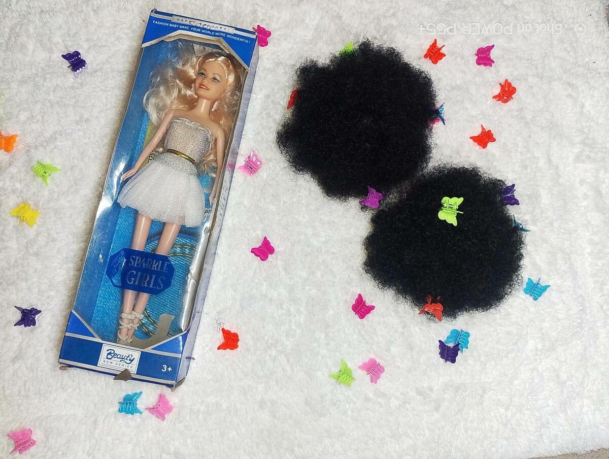 KIT NOËL ( POUPÉE+ POSTICHE)