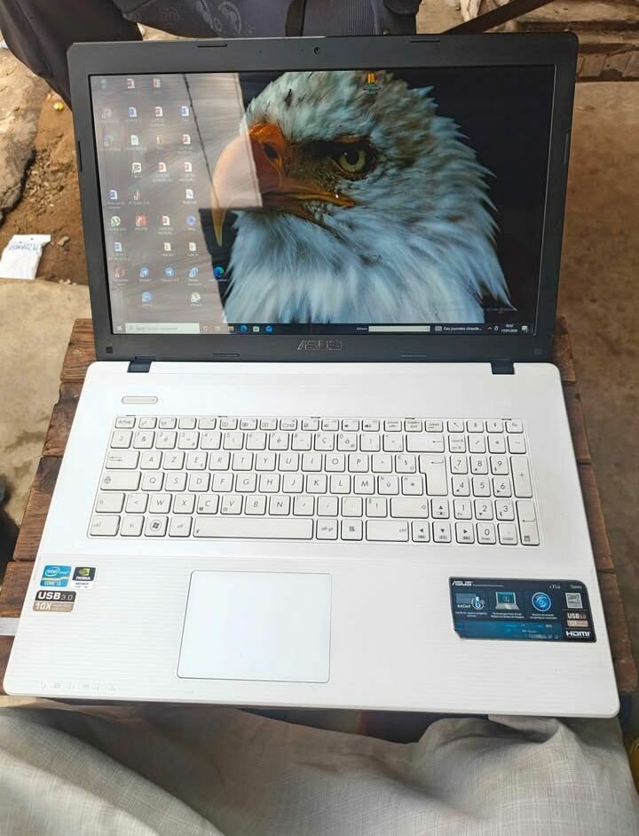 Asus X515EA-EJ001 - Ordinateur portable