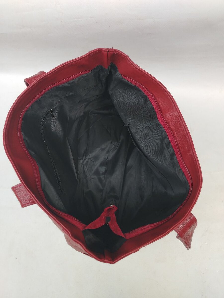 Sac à main cabas en cuir rouge