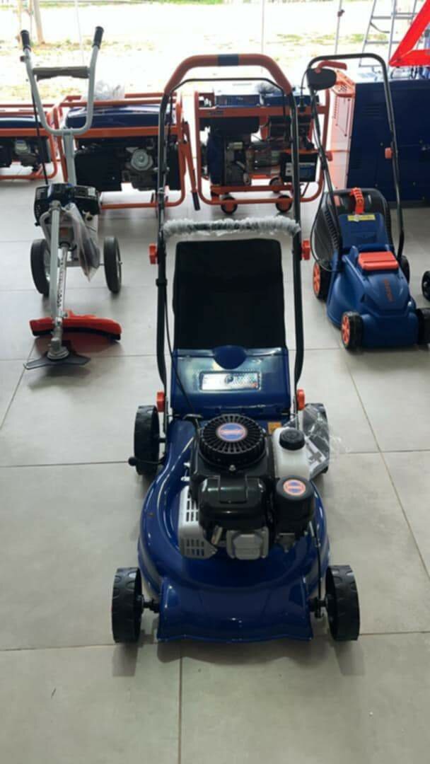 Tondeuse thermique 149cc 2.7kW