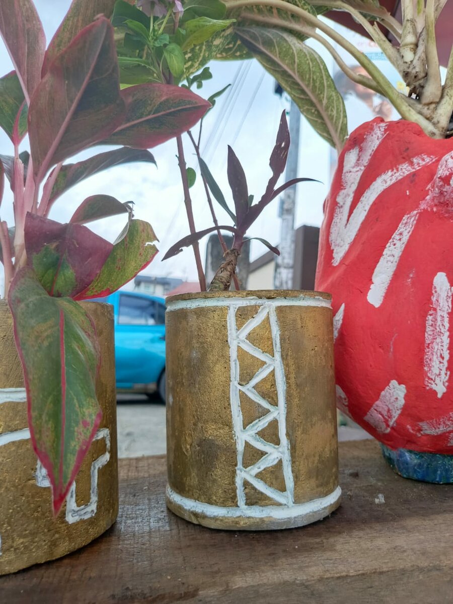 Pots de fleurs artisanaux