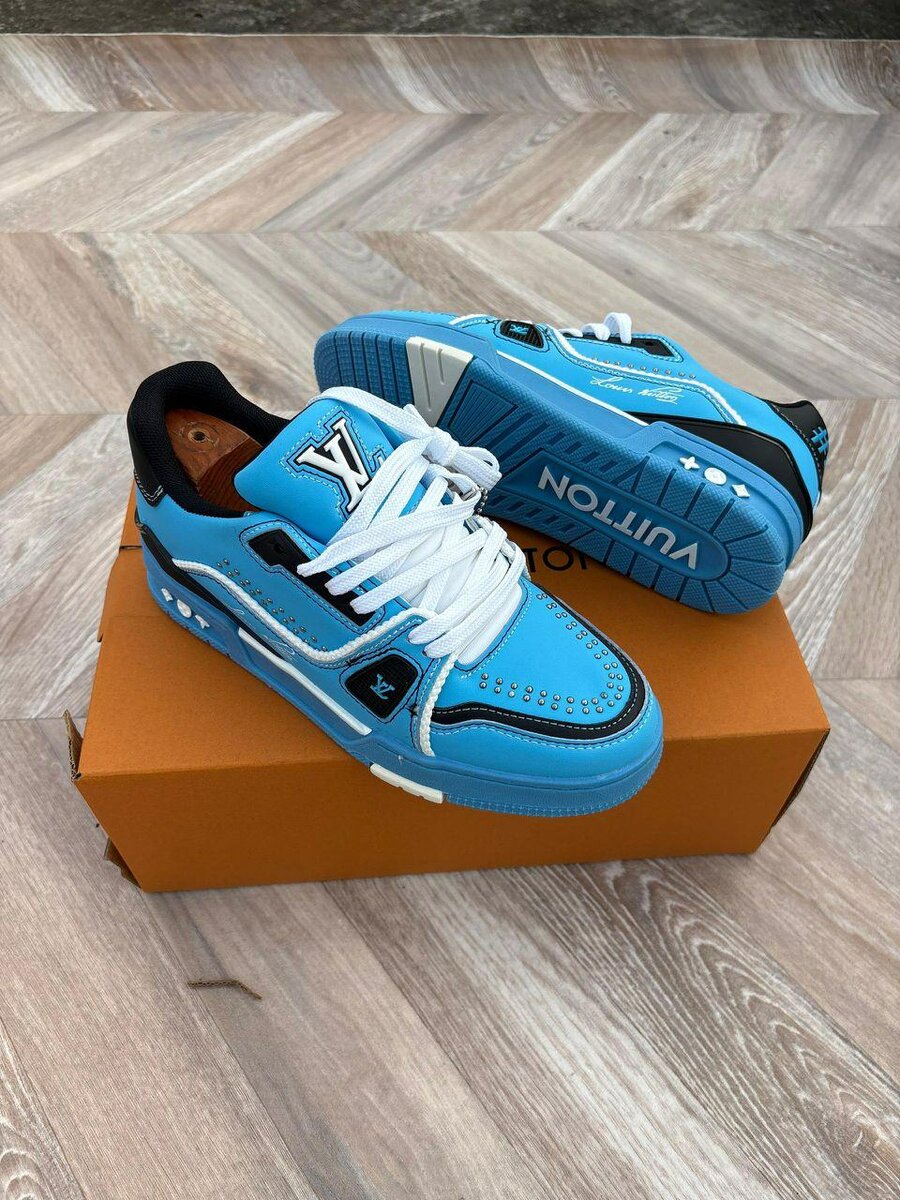 Baskets bleues Louis Vuitton