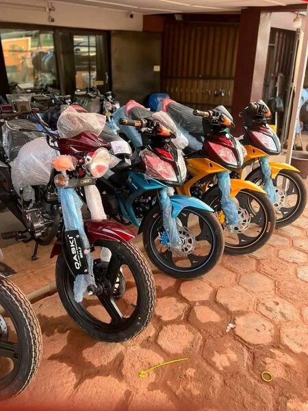 Motos sportives puissantes