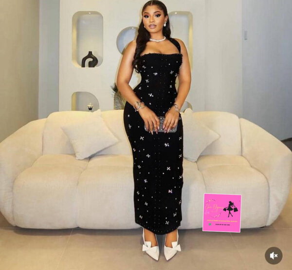 Robe longue élégante fleurie