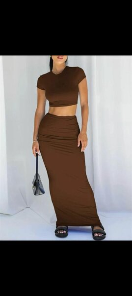 Ensemble Jupe Longue et Top
