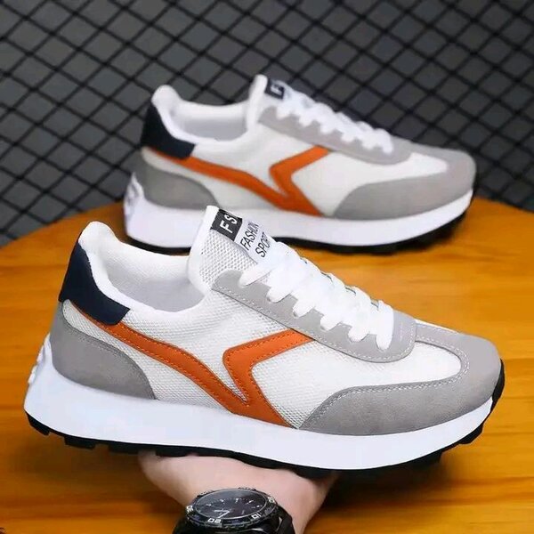 Baskets de Sport Modernes