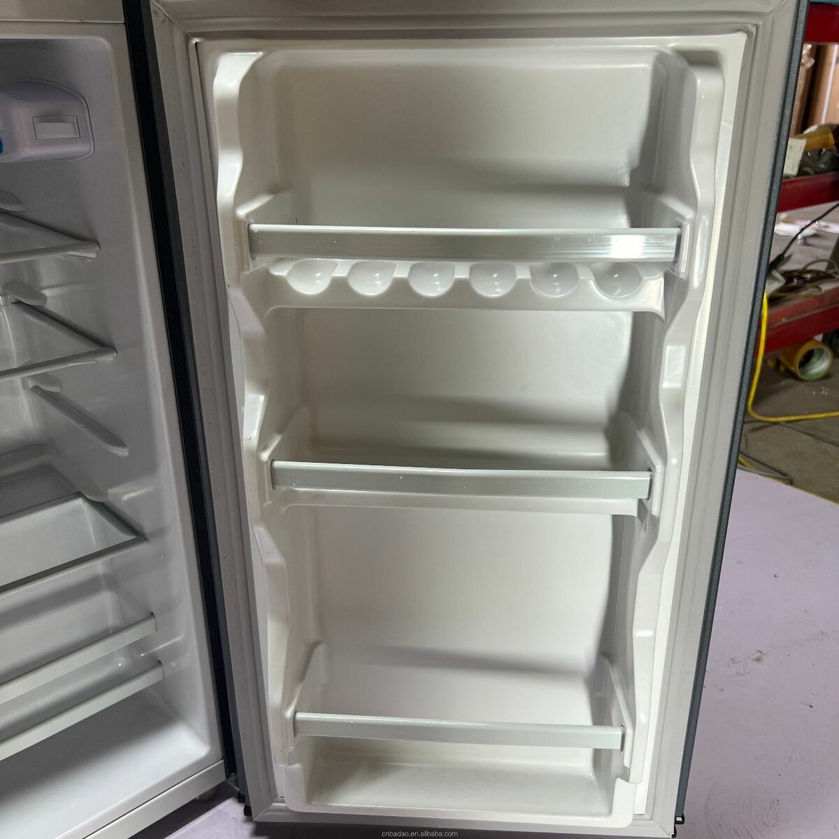 Réfrigérateur combiné moderne