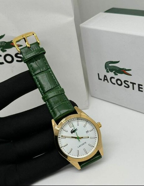 Montre élégante Lacoste