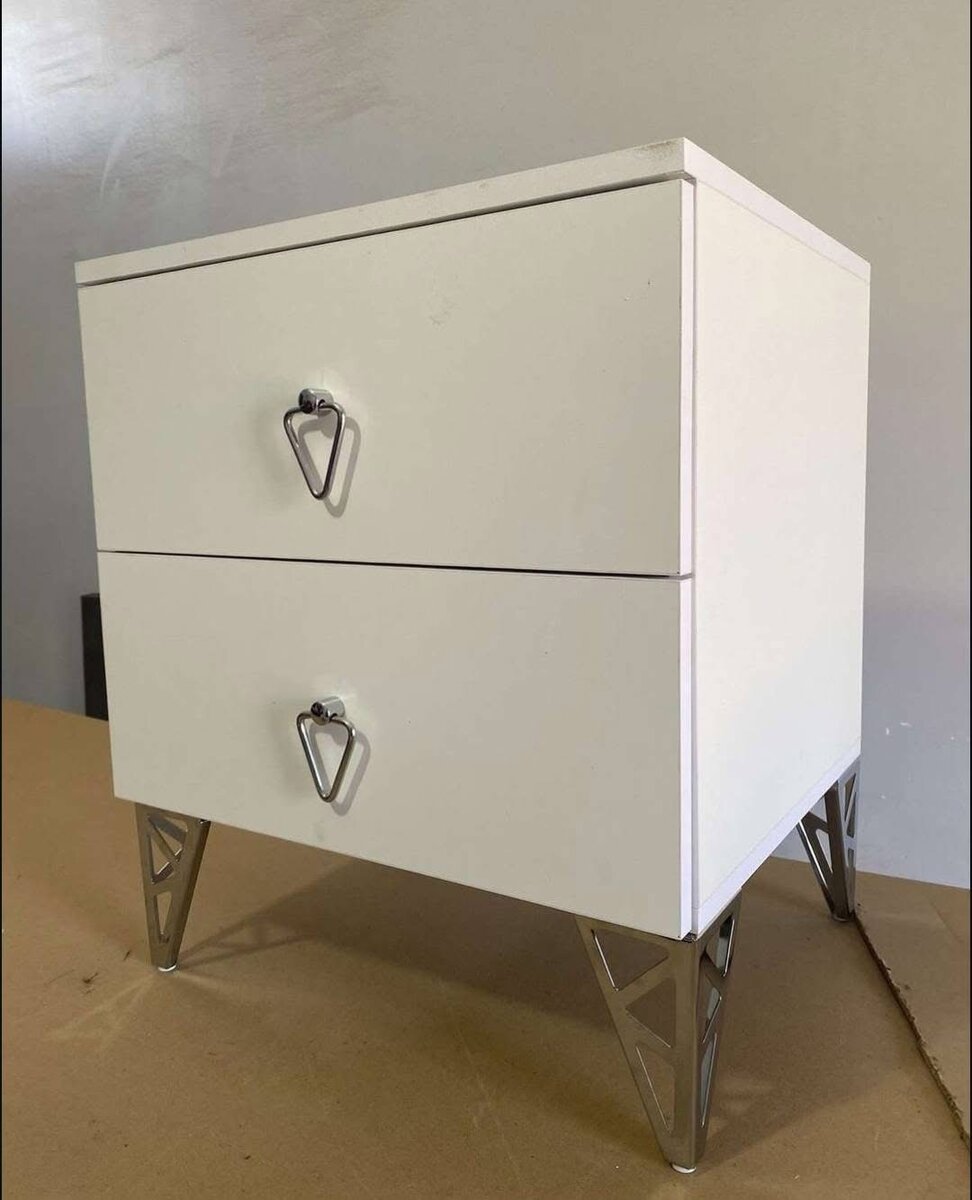 Table de chevet élégante