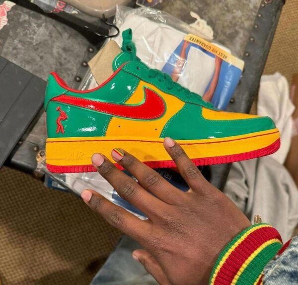 Baskets colorées modernes