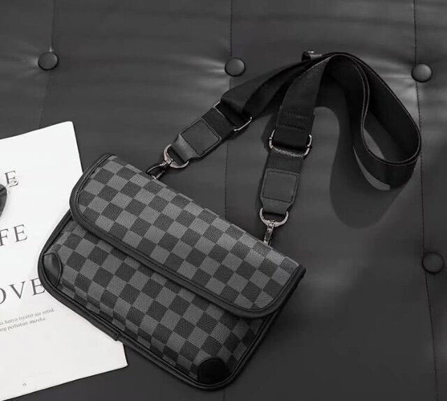 Sacoche bandoulière à carreaux